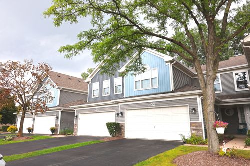 306 W Prairie Cir, Itasca, IL, 60143-1478 | Card Image