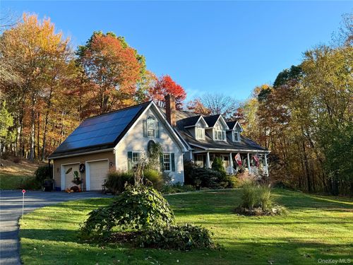 84 Tap Stone Ln, Port Jervis, NY, 12771-3588 | Card Image