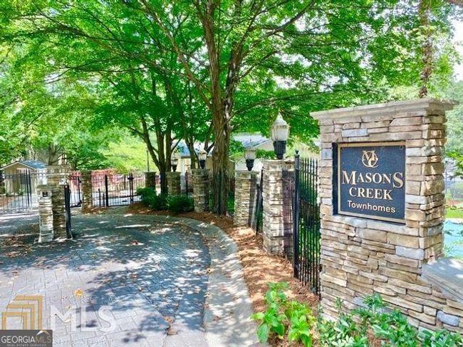 902 Masons Creek Cir, Townhouse with 3 bedrooms, 3 bathrooms and null parking in Atlanta GA | Image 25
