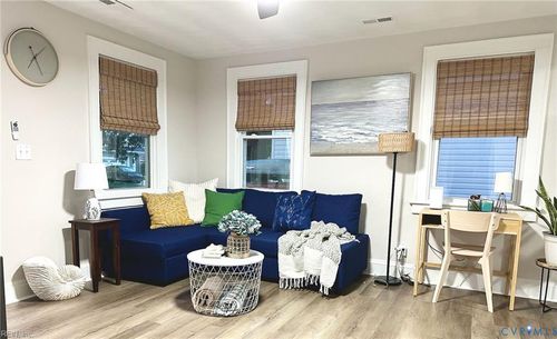 9504 Atlans St, Norfolk, VA, 23503-2002 | Card Image