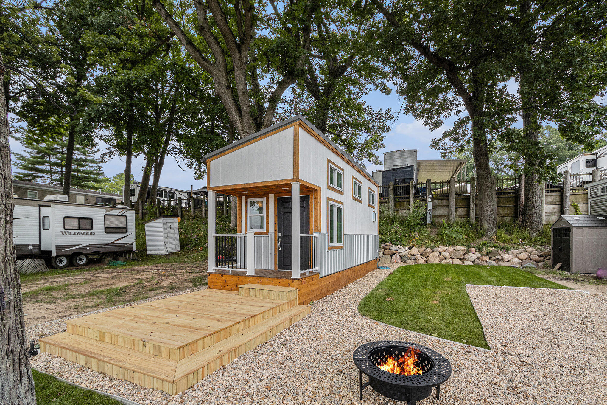 Residential in Newberg Township 3