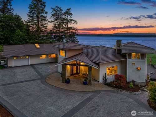 2106 Breezy Point Rd, Camano Island, WA, 98282-8324 | Card Image