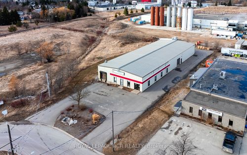 21 Stewart Crt, Orangeville, ON, L9W3Z9 | Card Image