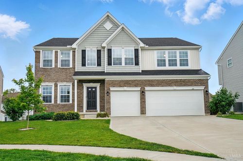 1201 Sinclair Dr, Maineville, OH, 45039-5418 | Card Image