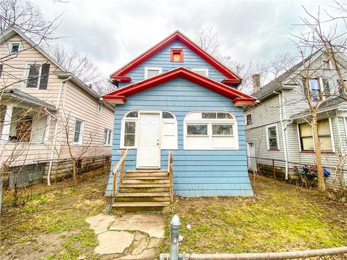 18 Superior Ter, Rochester, NY, 14611-3119 | Card Image