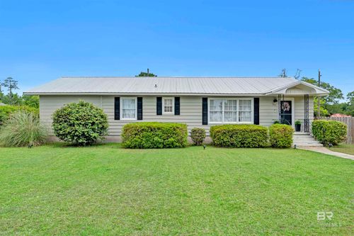 402 W Magnolia Avenue, Foley, AL, 36542 | Card Image