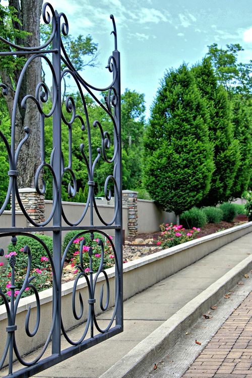700 Halcyon Way, Columbia, TN, 38401-2973 | Card Image