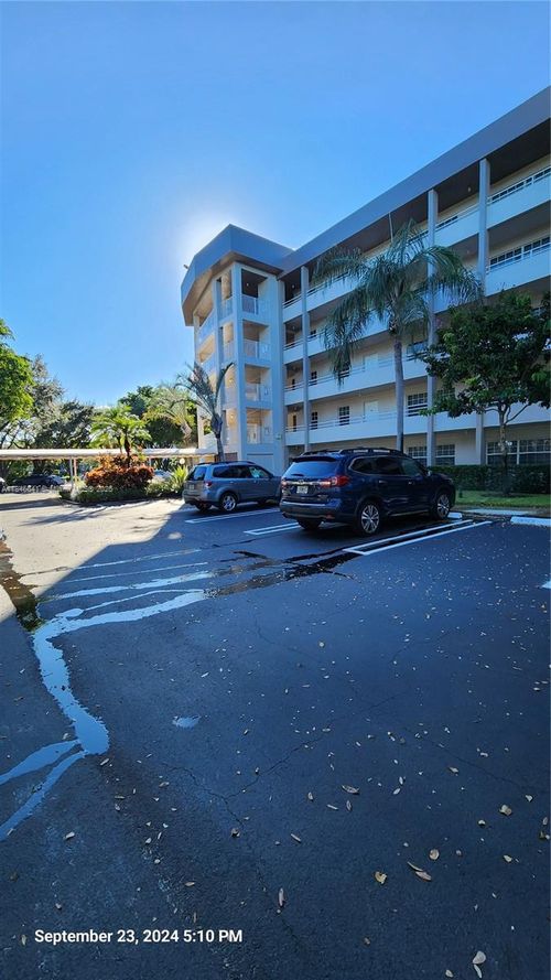 apt-103-545 Oaks Ln, Pompano Beach, FL, 33069-3717 | Card Image
