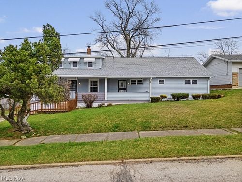 4675 E 178th St, Cleveland, OH, 44128-3911 | Card Image