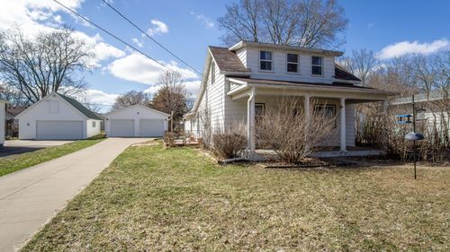 716 Ferry St, Eau Claire, WI, 54703-6035 | Card Image