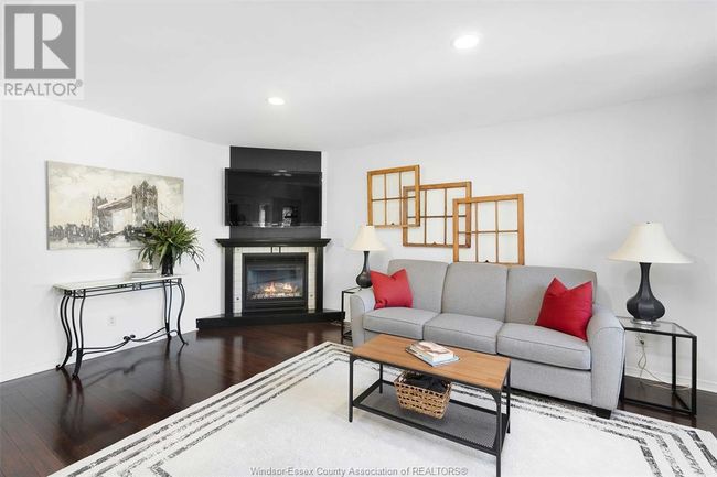 225 Golfview Dr, House other with 5 bedrooms, 4 bathrooms and null parking in Amherstburg ON | Image 16