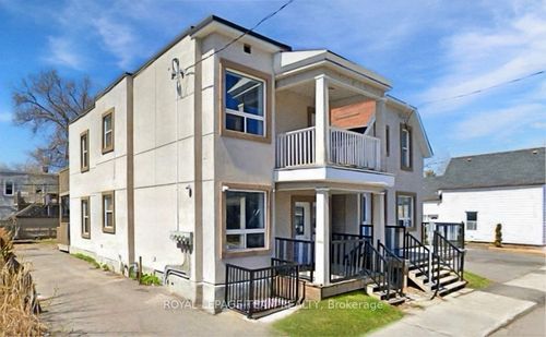 258 Hannah St, Vanier, ON, K1L7N2 | Card Image