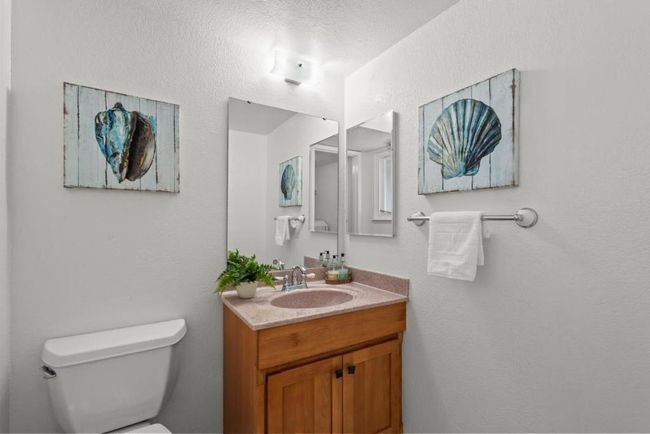 155 Peach Ter, Townhouse with 2 bedrooms, 2 bathrooms and null parking in Santa Cruz CA | Image 15