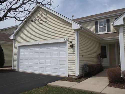 641 Chestnut Rdg, Minooka, IL, 60447-9878 | Card Image