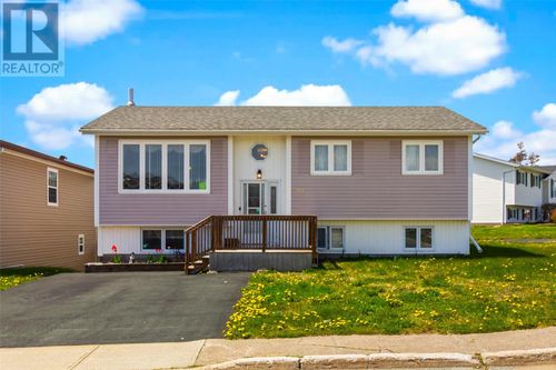 213 Frecker Drive, St.John's, NL, A1E5H7 | Card Image