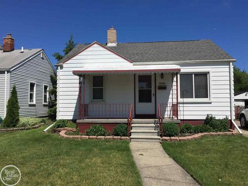29266 Harding St, Roseville, MI, 48066-2298 | Card Image