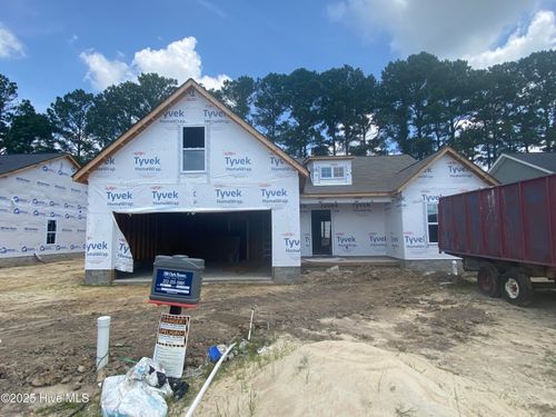 2301 Rhinestone Dr, Winterville, NC, 28590-6104 | Card Image