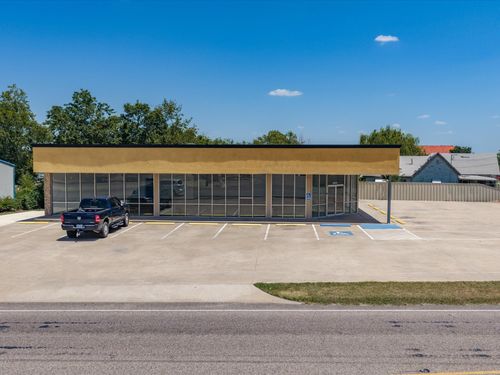 507 E Wise Street, Bowie, TX, 76230 | Card Image