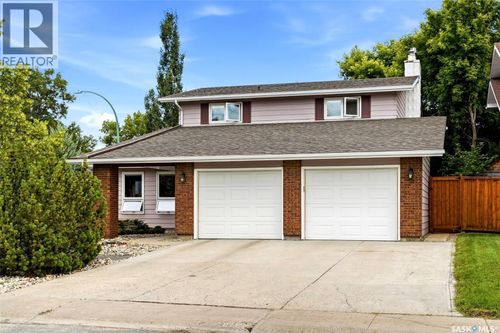 118 Lincoln Dr, Regina, SK, S4S6R3 | Card Image