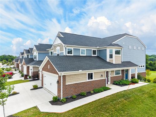 4425 Waters Edge Ln, Lebanon, OH, 45036-6508 | Card Image