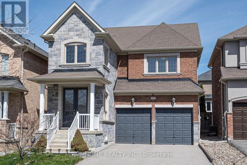 223 Emma Broadbent Court, Newmarket (Woodland Hill), ON, L3X3K8 | Card Image