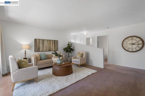 apt-132-8975 Alcosta Blvd, San Ramon, CA, 94583-4027 | Card Image