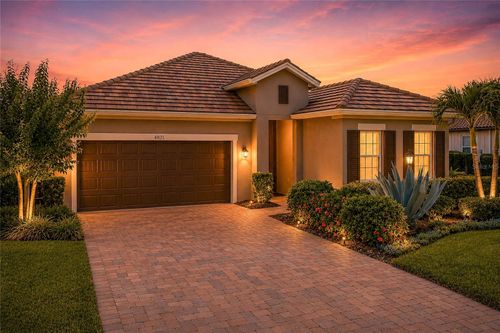 4821 Tobermory Way, BRADENTON, FL, 34211-8514 | Card Image