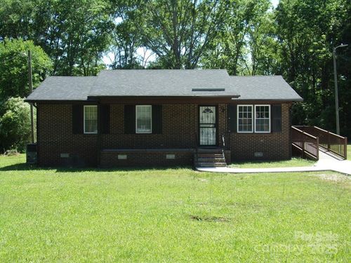 556 Roundtree Cir, chester, SC, 29706-5185 | Card Image