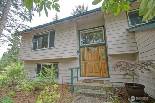 20918 Ne 78th Street, Redmond, WA, 98053 | Card Image