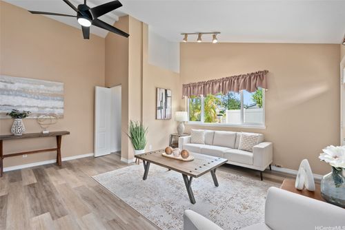 95-205 Paehia Pl, Mililani, HI, 96789-5501 | Card Image