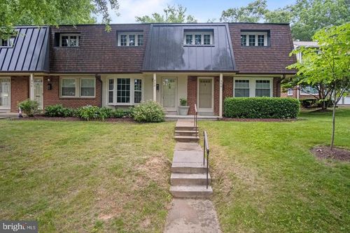 378-350 James St, FALLS CHURCH, VA, 22046-4124 | Card Image