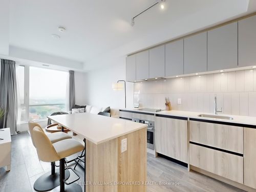 1106-7950 Bathurst St, Thornhill, ON, L4J0L4 | Card Image