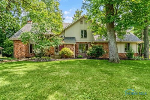 6045 Miakonda Trl, Sylvania, OH, 43560-2244 | Card Image