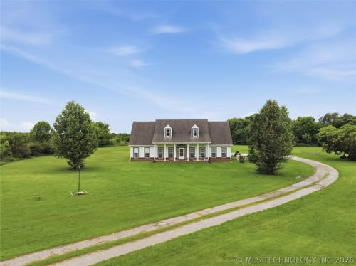 1582 E 166th St N, Skiatook, OK, 74070-3398 | Card Image