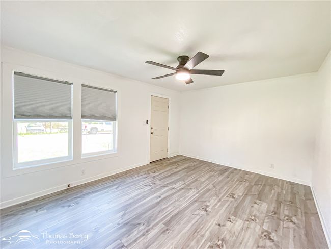 608 E 8 Th St, House other with 3 bedrooms, 2 bathrooms and null parking in Coleman TX | Image 9