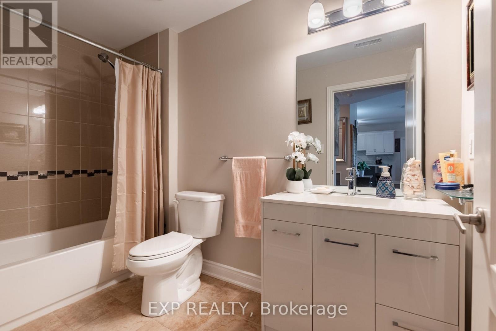 Residential Lease in Niagara Falls (Mt. Carmel) 2