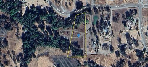37073 Sand Creek Rd, Squaw Valley, CA, 93675-9629 | Card Image