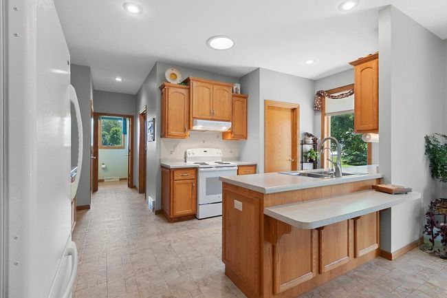 1374 Angels Path, House other with 5 bedrooms, 4 bathrooms and null parking in LEDGEVIEW WI | Image 14