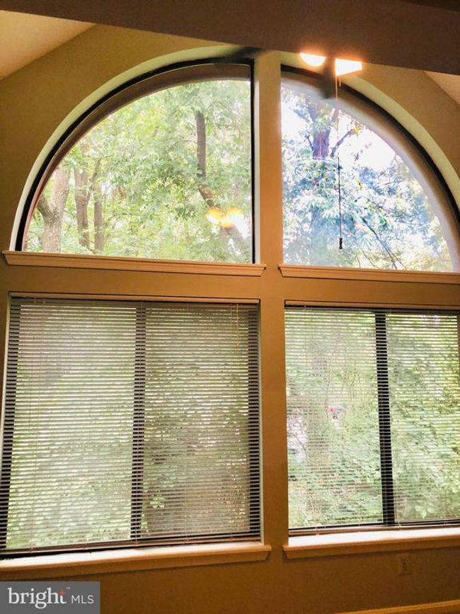 UNIT-302 - 2804 Lee Oaks Pl, Condo with 2 bedrooms, 2 bathrooms and null parking in FALLS CHURCH VA | Image 11