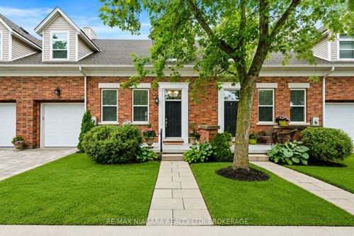 th-3-481 Victoria St, Niagara On The Lake, ON, L0S1J0 | Card Image