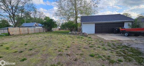 310 E Mclane St, Osceola, IA, 50213-1453 | Card Image