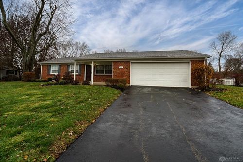 195 Cloverwood Drive, Centerville, OH, 45458 | Card Image