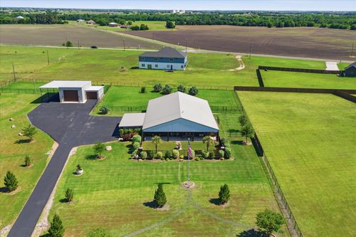 3741 E Highway 34, Ennis, TX, 75119-0409 | Card Image