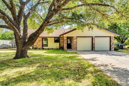 2603 Mesquite Ln, Georgetown, TX, 78628-3129 | Card Image