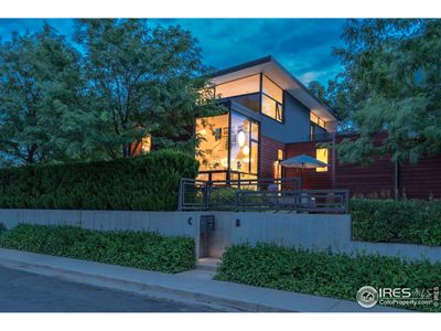 C - 303 Canyon Blvd, Home with 2 bedrooms, 1 bathrooms and null parking in Boulder CO | Image 3