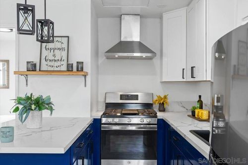 1628 C Ave, National City, CA, 91950-4520 | Card Image