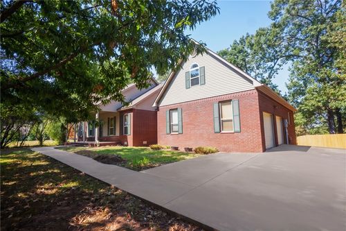 10 Wish Ln, Clarksville, AR, 72830-2009 | Card Image