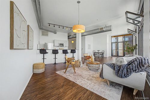 3m-3100 Huron St, Denver, CO, 80202-1587 | Card Image