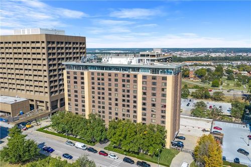 apt-tsg-600 E 8th St, Kansas City, MO, 64106-1623 | Card Image