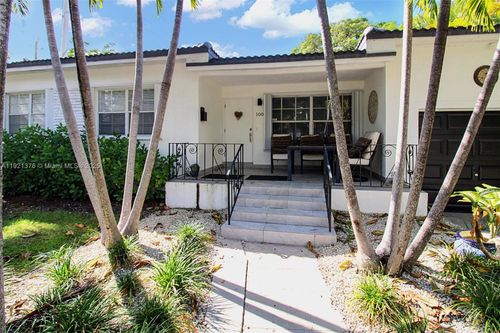 100 Sw 30th Rd, Miami, FL, 33129-2724 | Card Image